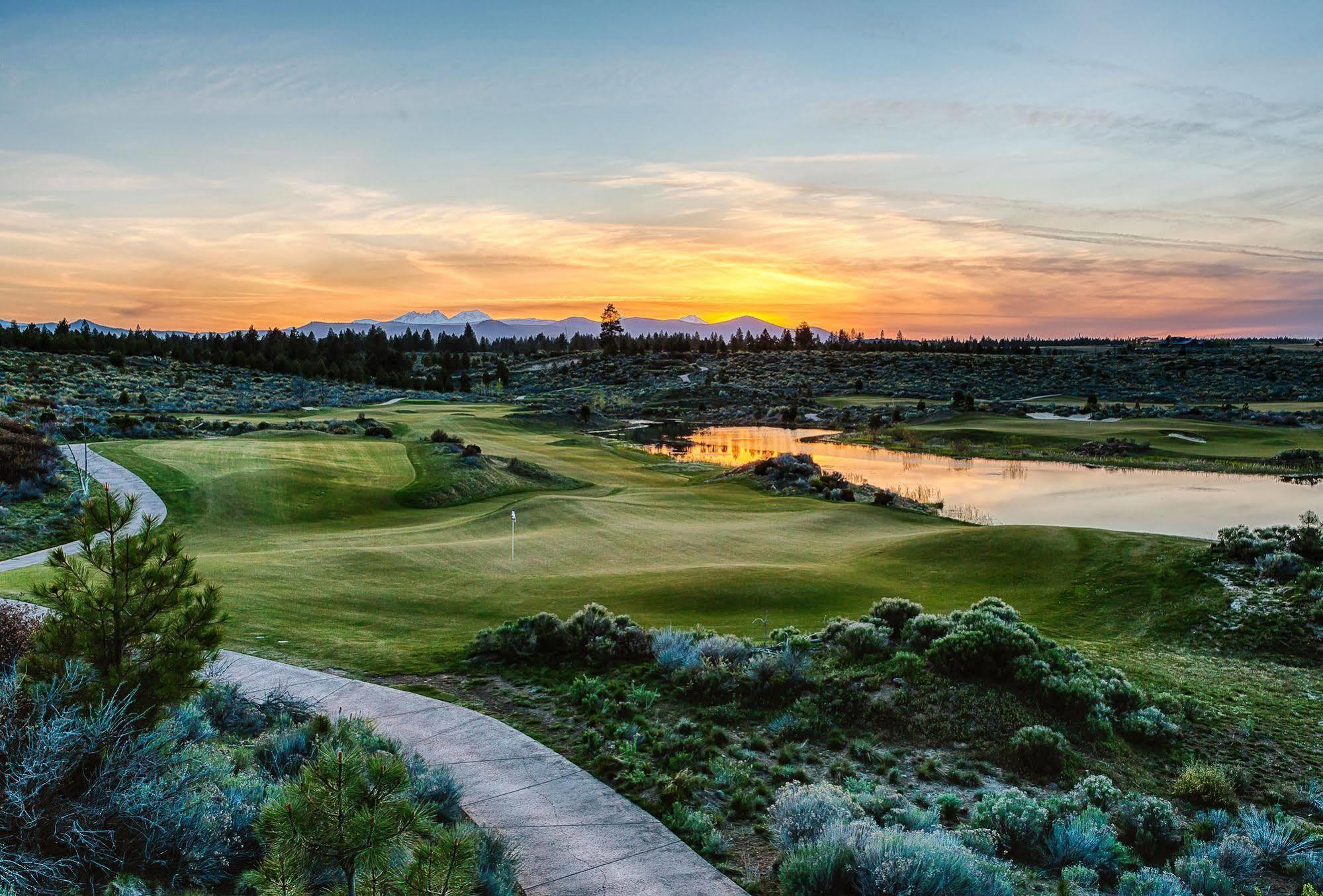 Tetherow Hotel Deschutes River Woods 外观 照片